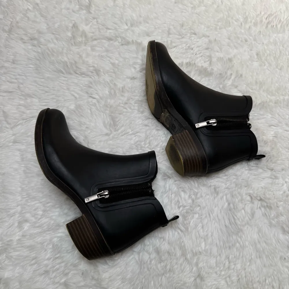 Lucky Brand Black Ankle Boots Size 6 - Image 3