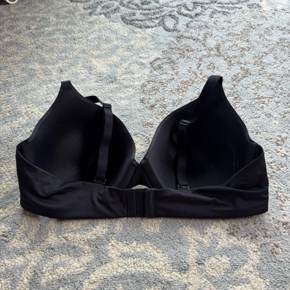 Hanes Underwire Bra Black 2XL - Image 3