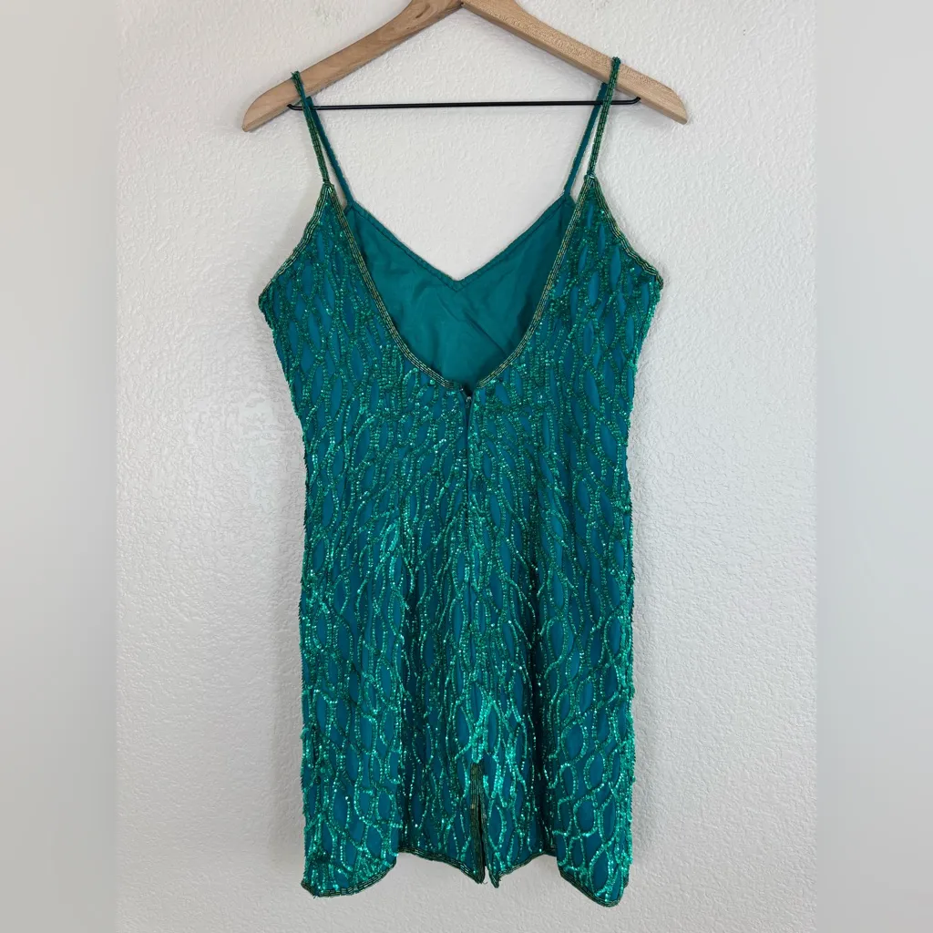 Vintage Laurence Kazar Emerald Green Sequin Beaded Silk Mini Dress Medium 80’s - Image 9