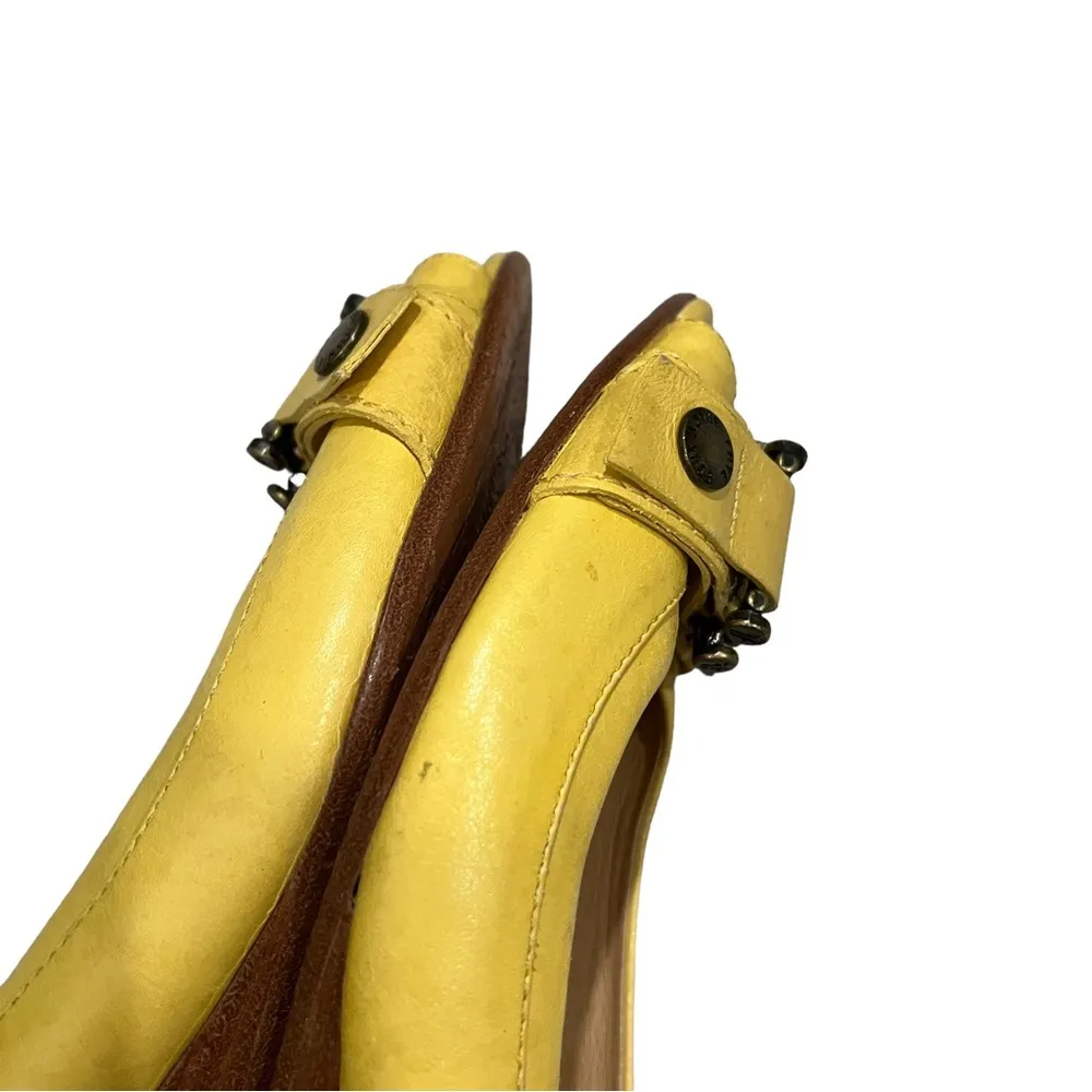 Wedges Frye Yellow Leather Buckle Detail Peep Toe Wedges, Sz 8 - Image 10