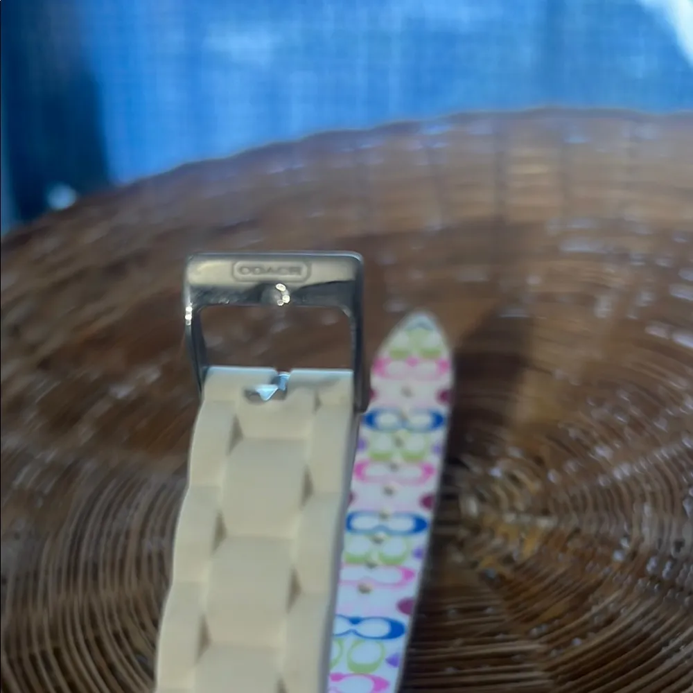 Coach White Silicone Strap Watch - Image 5