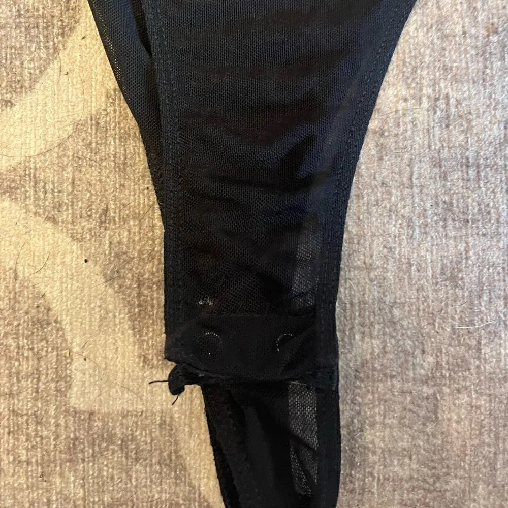 Astr the label floral bodysuit with shoulder pads size xs - Image 6