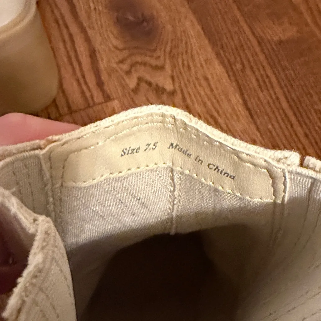 Dolce Vita Caster H2O Canvas booties Size 7.5 New without Box - Image 6