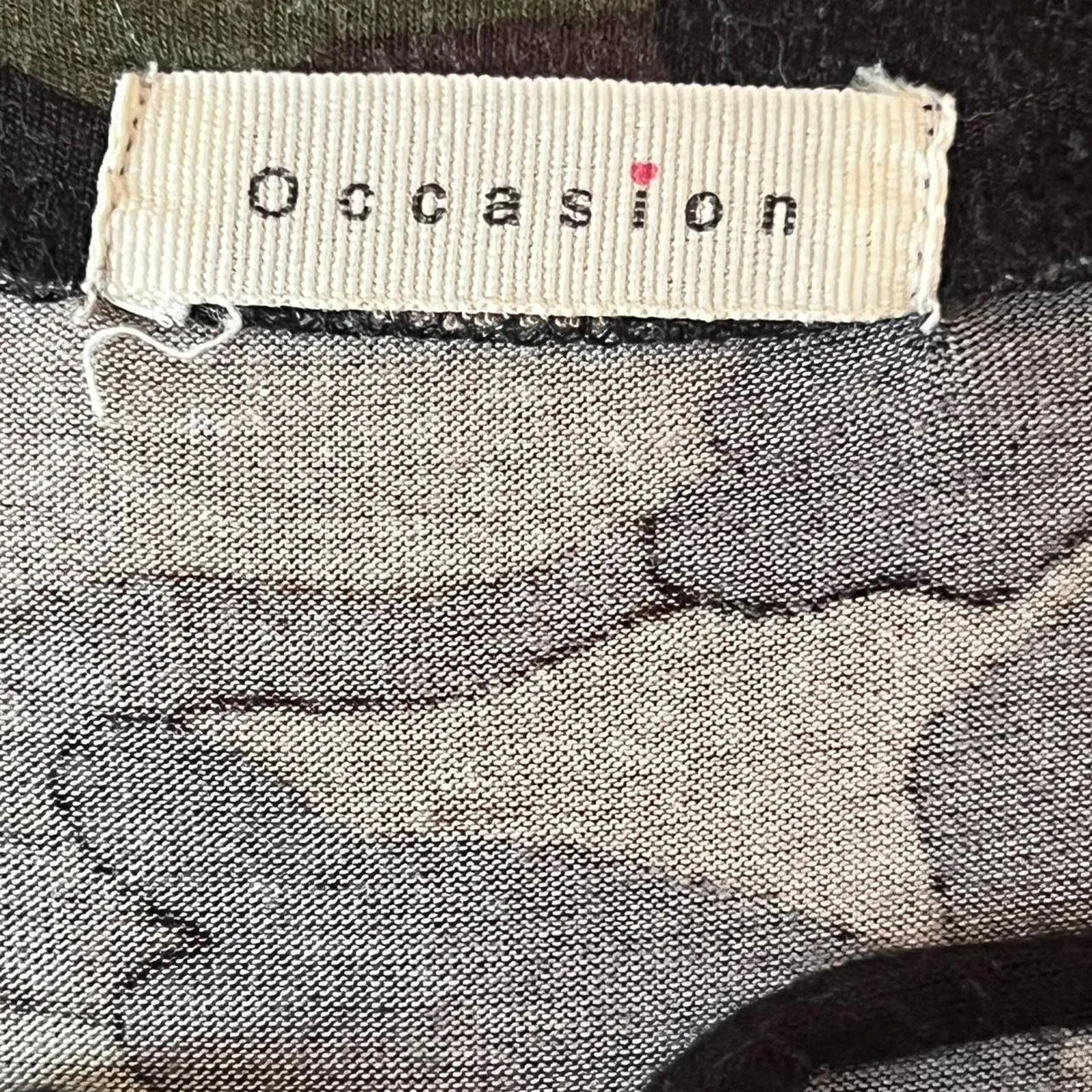 Vintage Y2K Camo print lace up top with a V neck Size Large Green - Image 7