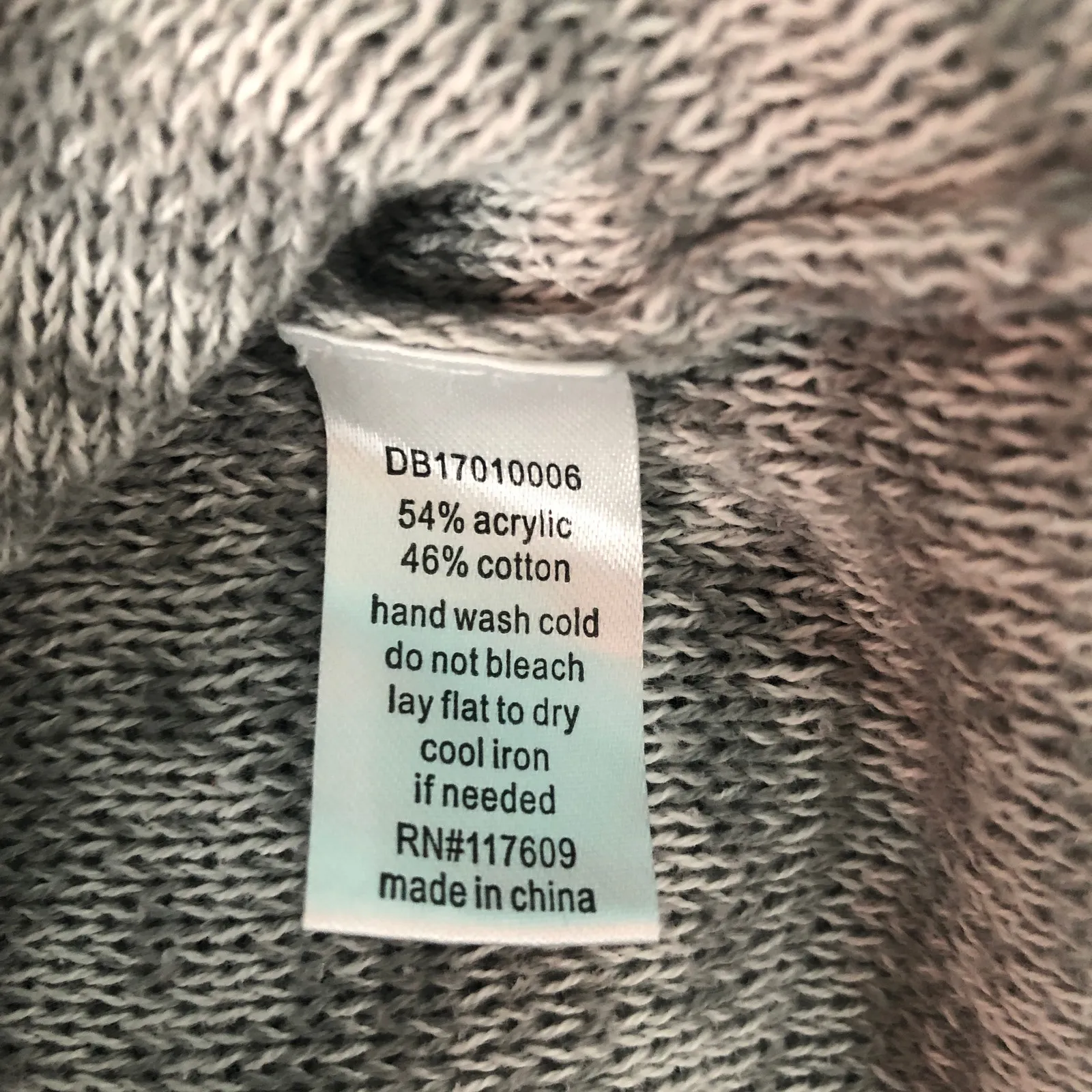 De Collection Cowl Neck Dolman Sleeve Gray Sweater - Image 10