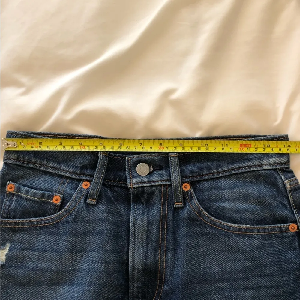 Levi's Jean Distressed & Deconstructed Skirt Size 27(4) - Image 9