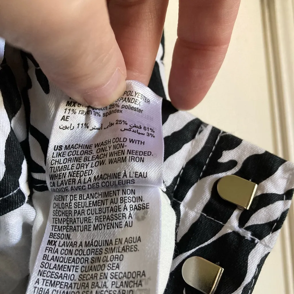 Bar III Black & White Zelda Zebra Print Paper Bag Waist Mini Skirt #R - Image 7