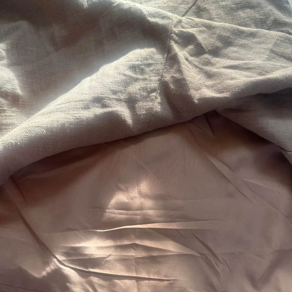 Du Paradis XS Strapless Linen & Cotton Dress in‎ Walnut Tan - Image 4