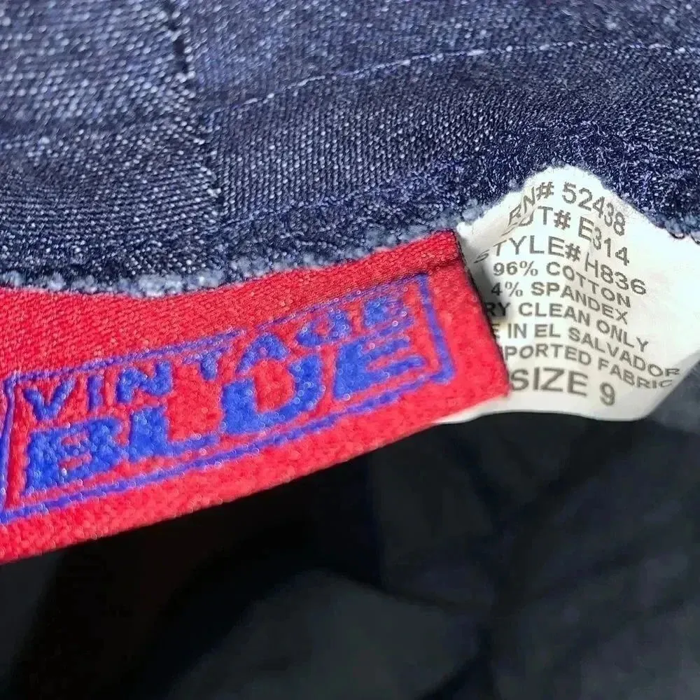 Vintage y2k denim high waisted hot pants Size undefined - Image 2