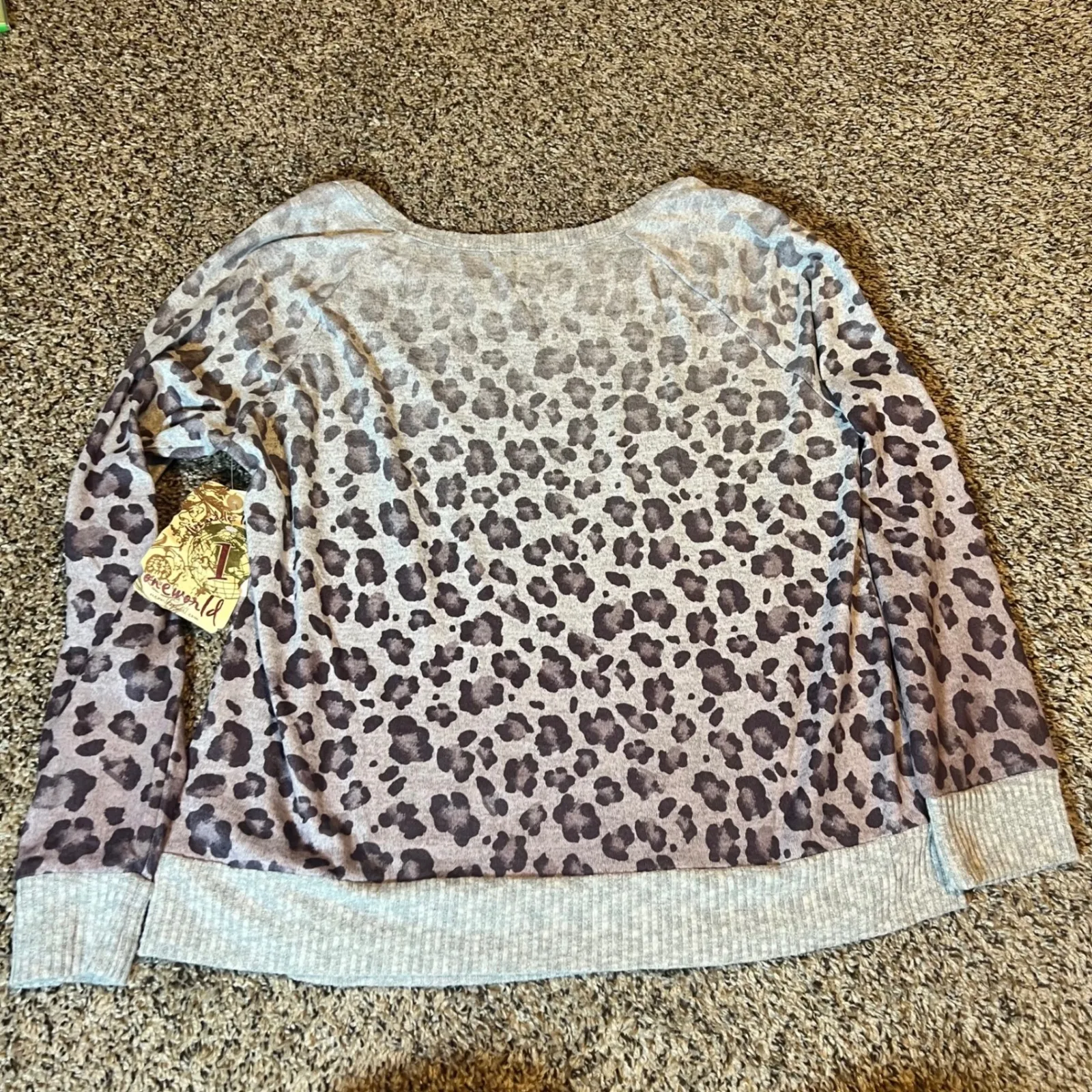 One World Leopard Ombre Pullover Sweatshirt Womens Size L Grey Black Long Sleeve - Image 6