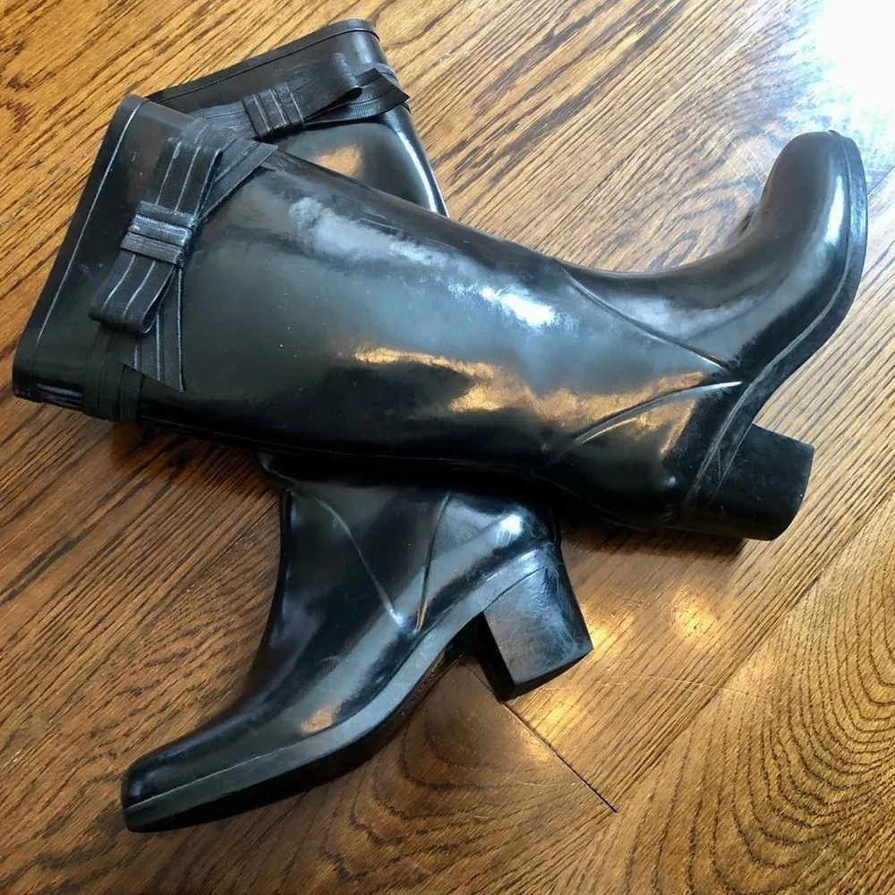 Women’s  New York Black Rain Boots Pink Lining Bow at Calf Sz 9 - Image 3