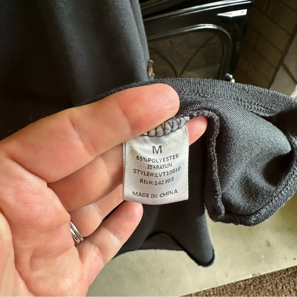 Fashionomics black dolman long sleeve top sequins medium - Image 3