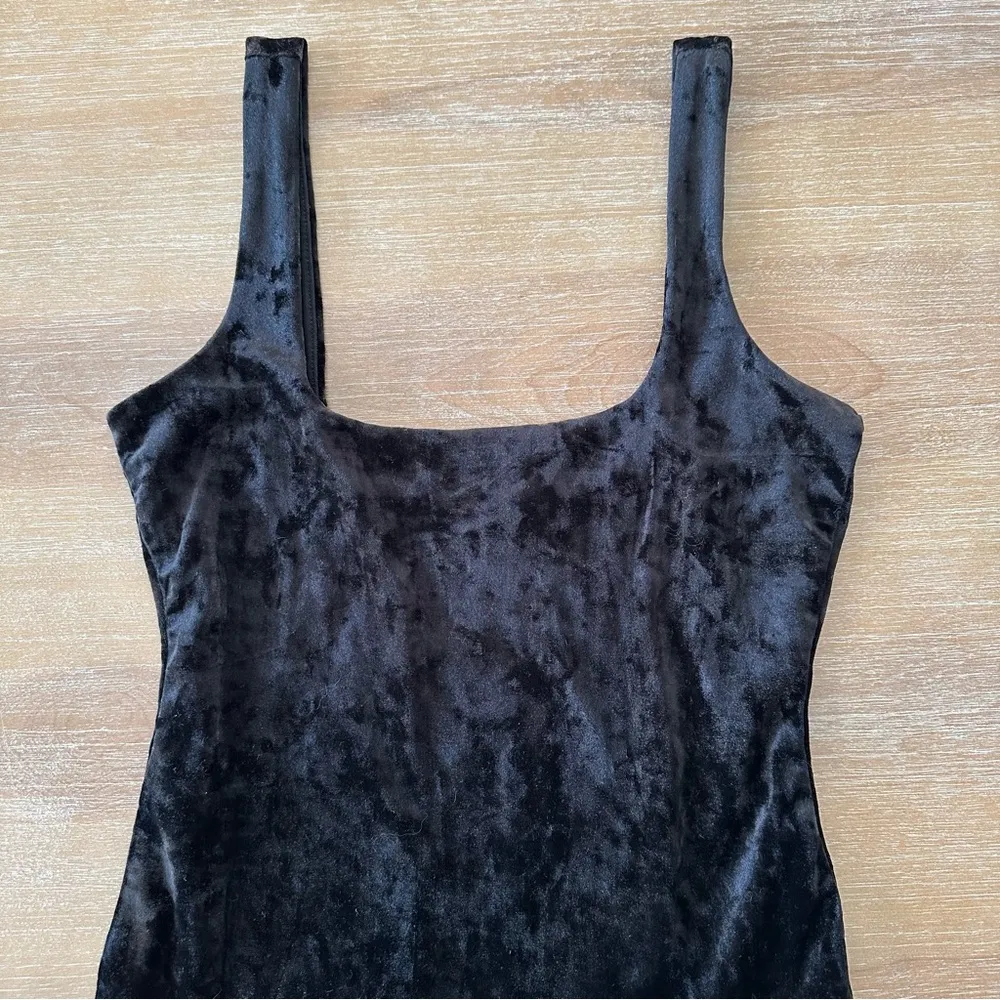 Good American Velvet Tank Bodysuit Small - Image 5