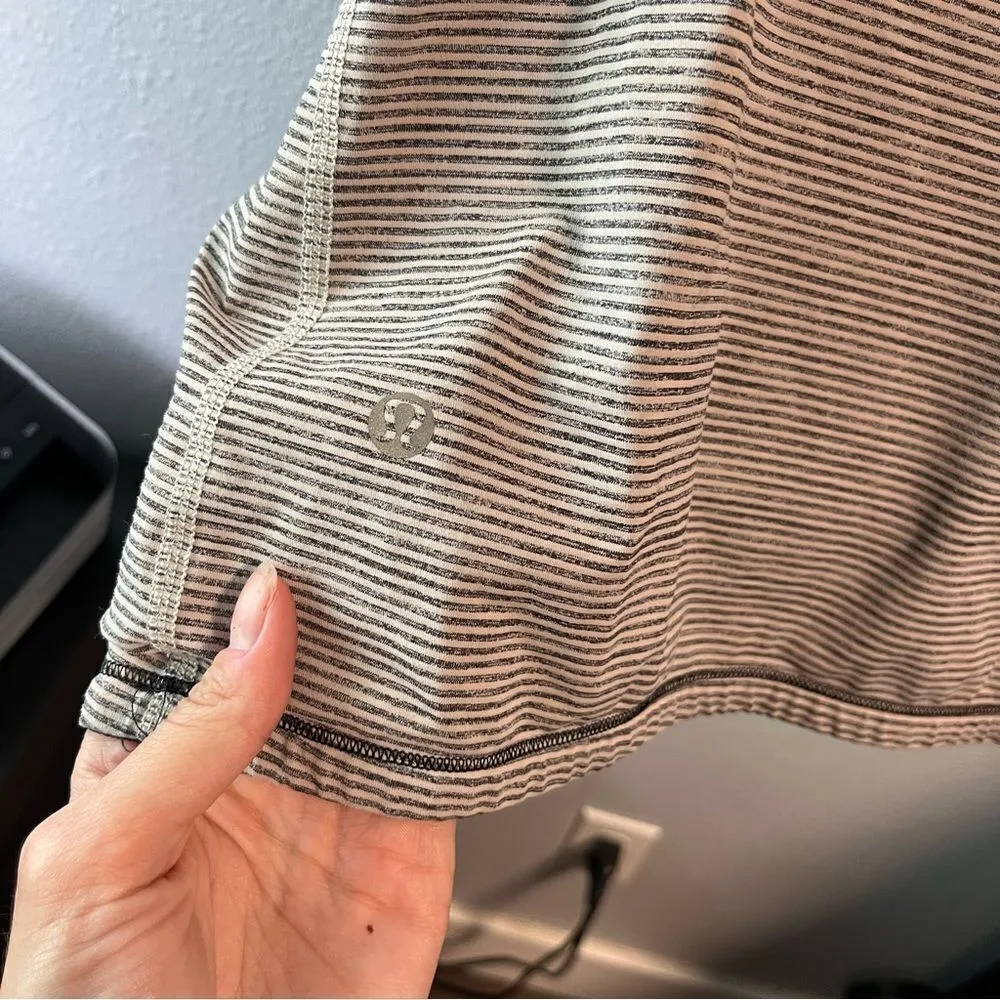 Lululemon Catch Me Tank Stripe - Image 7