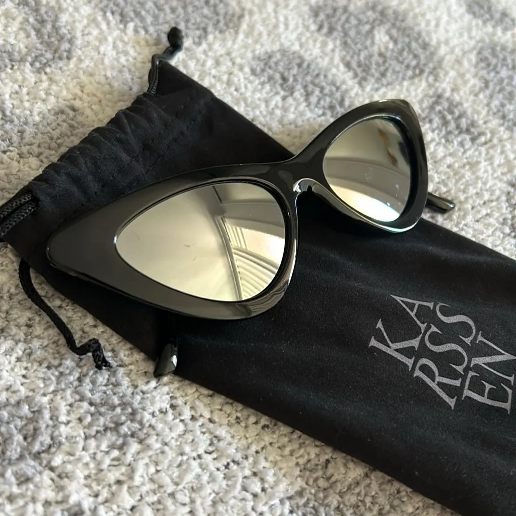 Zoe Karssen Cat Eye Sunglasses 🪩🖤 Black - Image 3