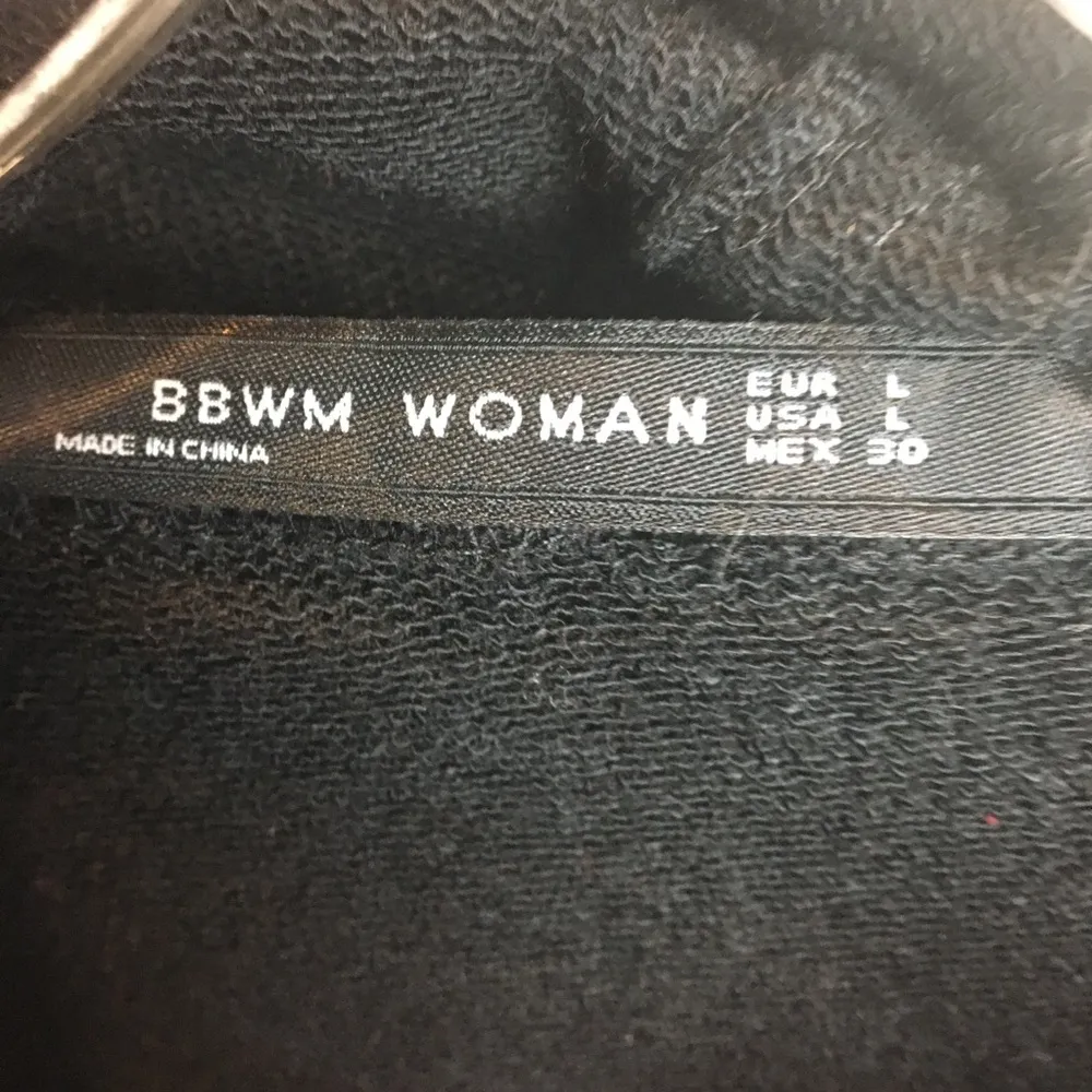 BBWM Woman Black Aztec Print Embellished Hoodie Long Sleeve Sweater L Size L - Image 8