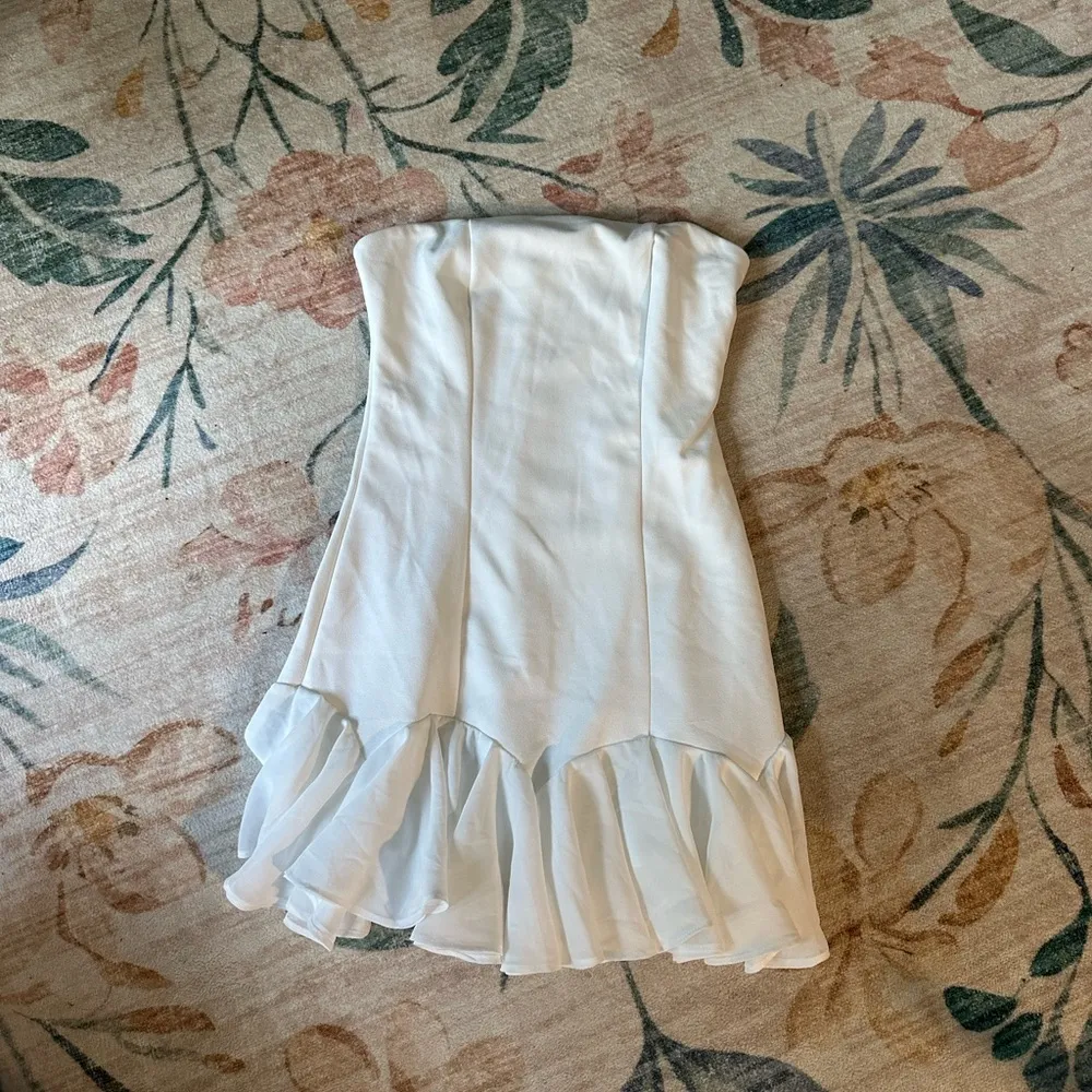 LULU’S Eirian White Strapless Pleated Mini Dress - Image 6