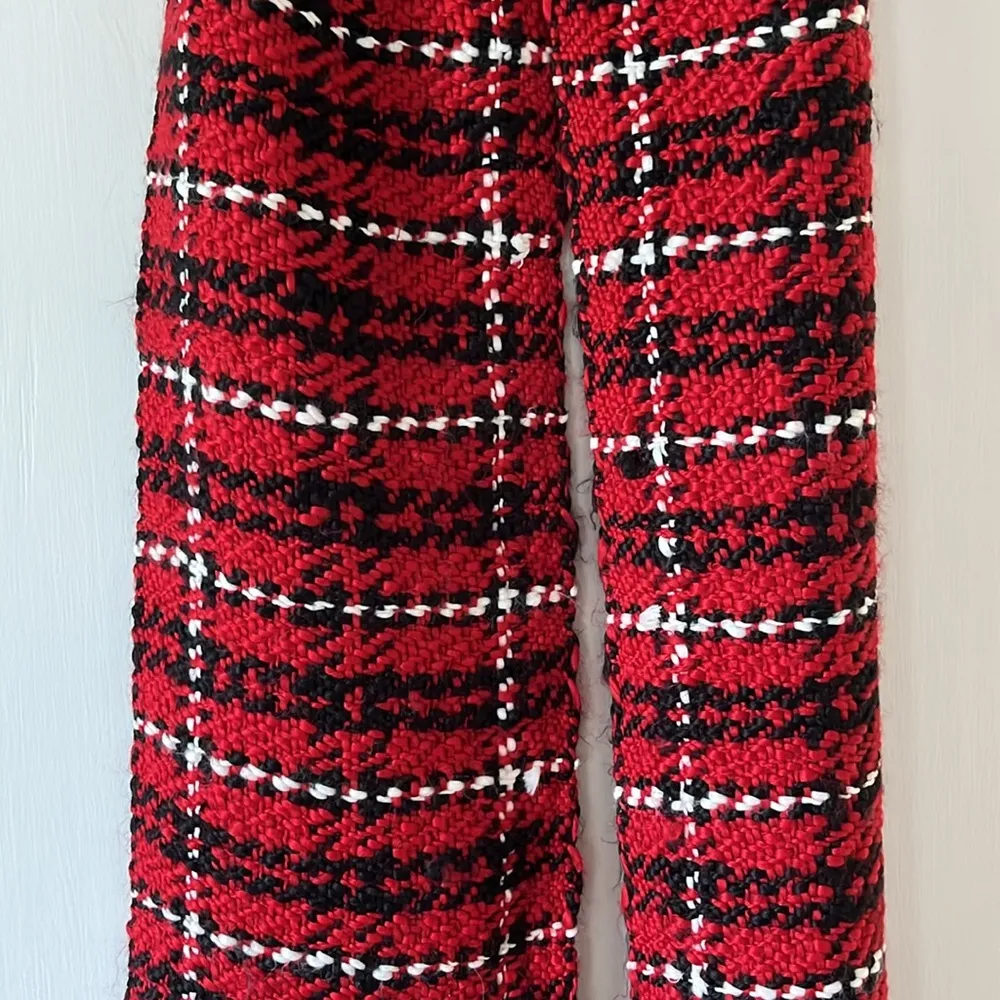 Stunning Scarf by Talbots - Image 3