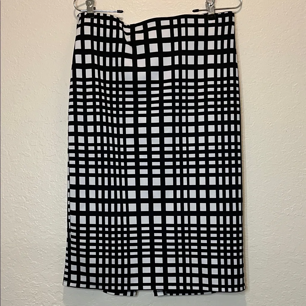 Vintage Black and White Checkered Women's Stretchy Skirt Size M - Image 2