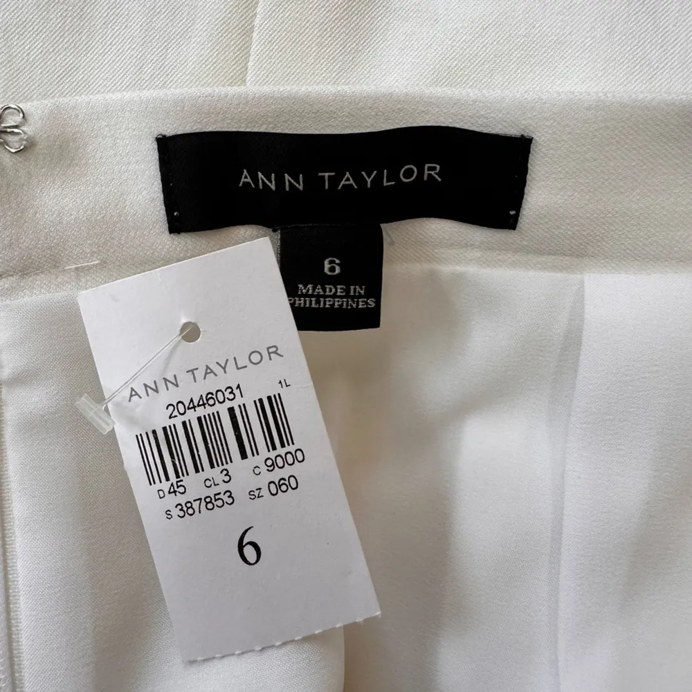 Ann Taylor Ivory Pencil Skirt Mid Length Lined Slit in Back - Image 3