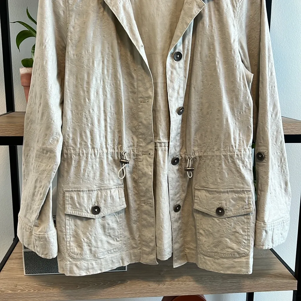 Chico’s Stretch Cotton Shimmer Poplin Utility Style Pocket Blazer Jacket, M / 8 - Image 4