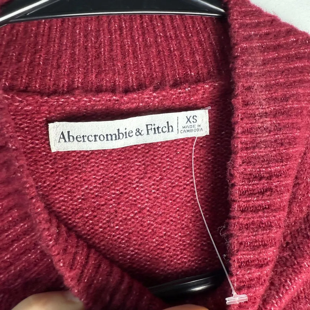 Abercrombie & Fitch Mock Neck Sweater Short Sleeve Cranberry NWOT Size XS - Image 2