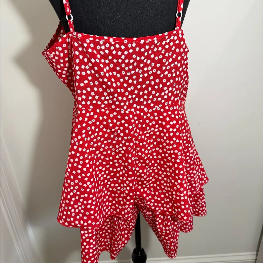 SheIn  Red Ruffled Skorts - Image 3