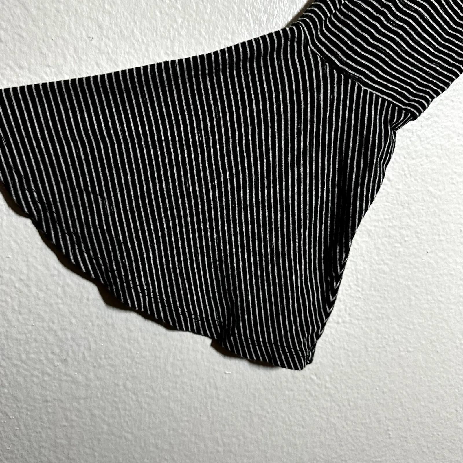 American Eagle Soft & Sexy Blouse Bell Sleeve Ladder V-Neck Stripe Black White M - Image 6