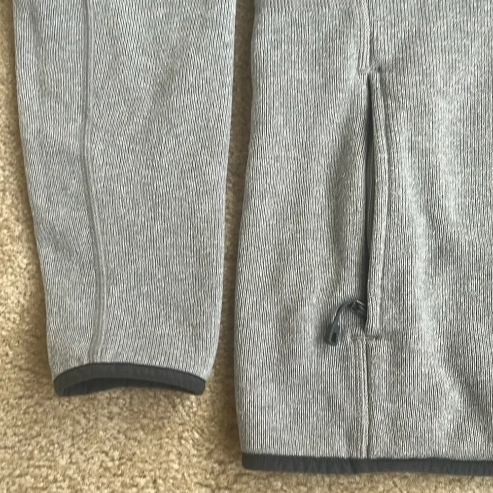 Patagonia Lightweight Better Sweater Marsupial Fleece Pullover in Women’s XS - Image 4