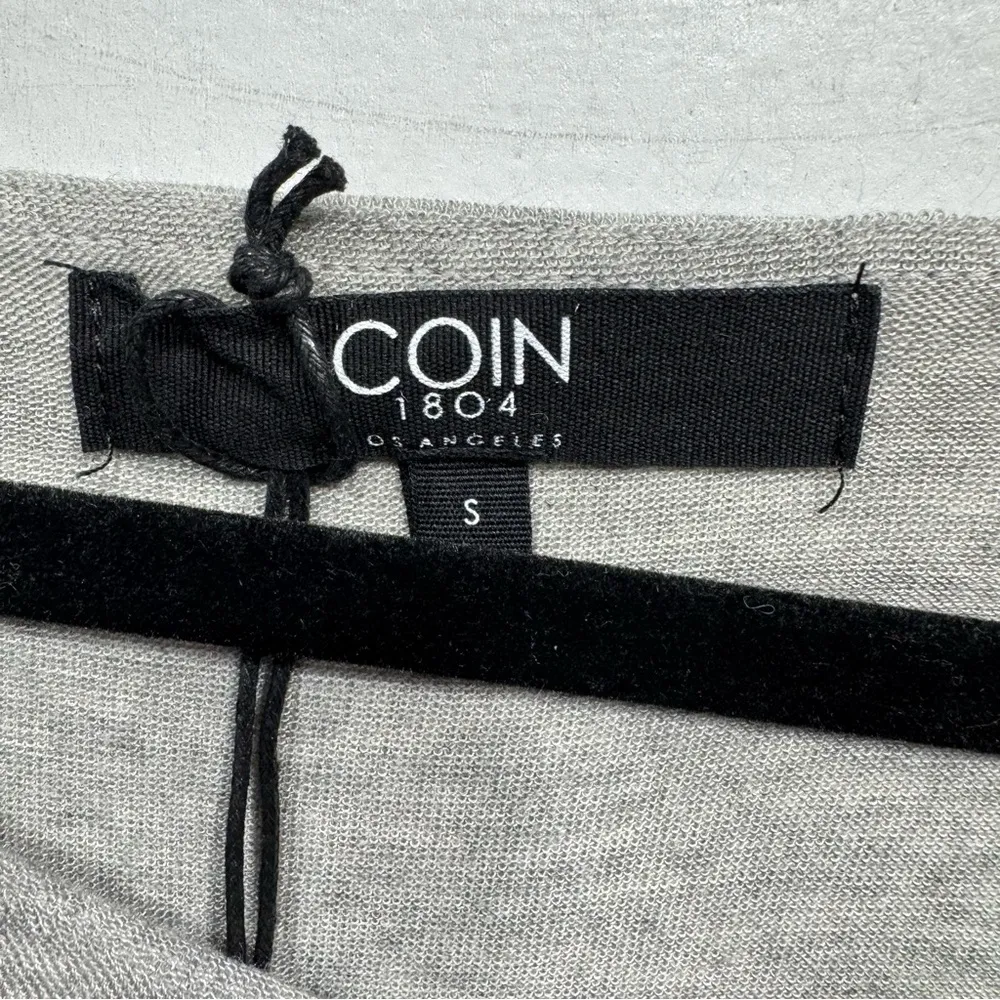 Coin 1804 Heather Gray V Neck Layered Knit Half Sleeve Top Size Small NEW - Image 10