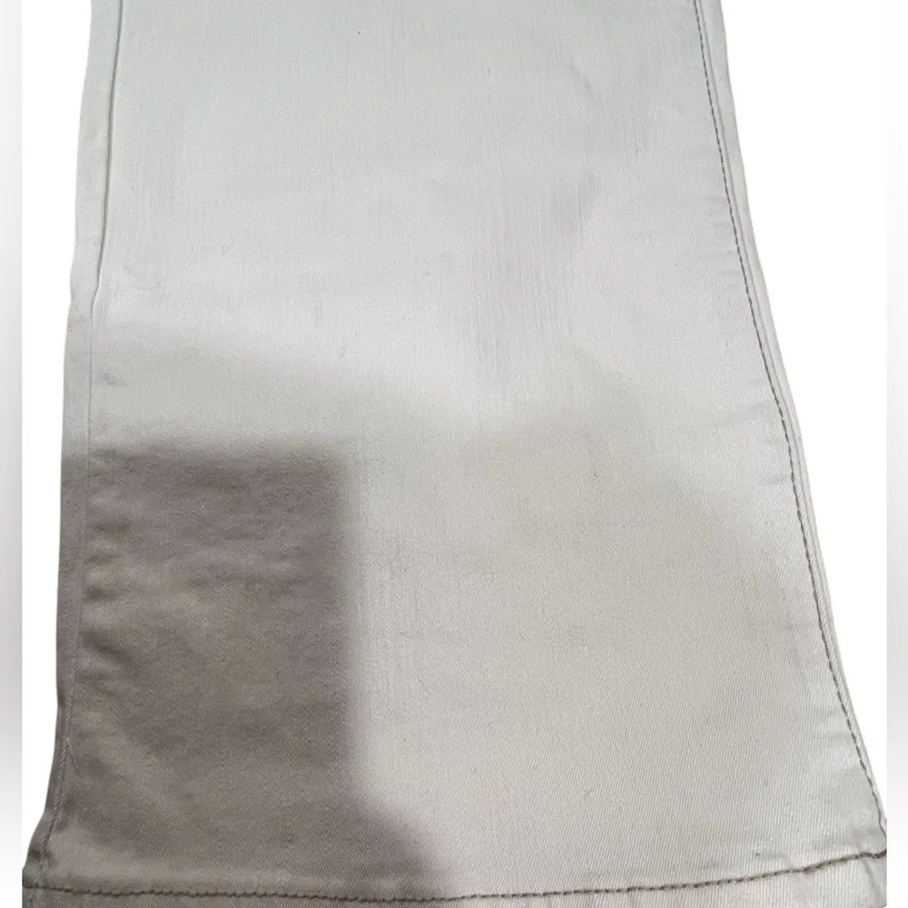 LOGO Lori Goldstein Women's off White Jeans Size 6 - Image 4