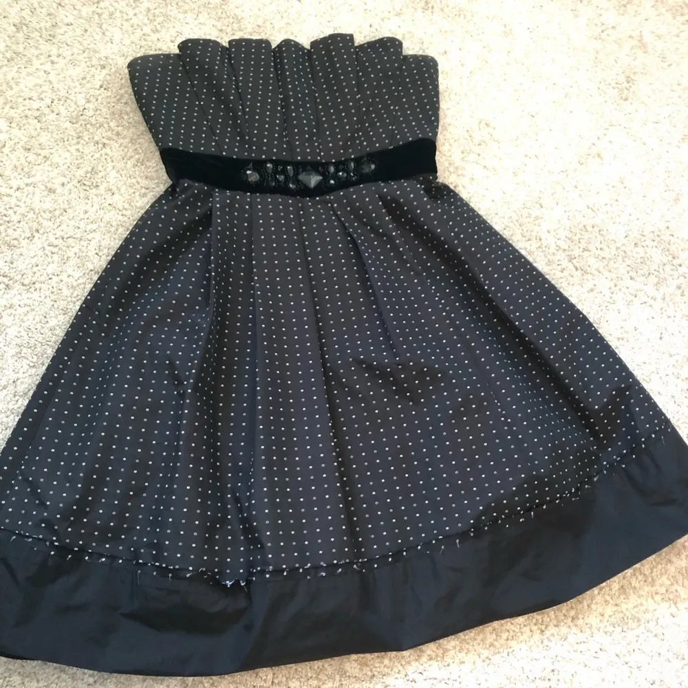 BCBG maxazria prom event mini dress, size 8 - Image 7