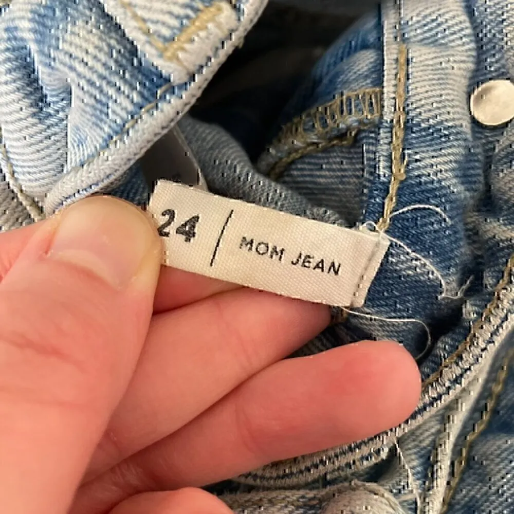 PACSUN Mom Jeans Light Wash Distressed Ripped High Waisted Cropped Crop Ankle 24 - Image 7