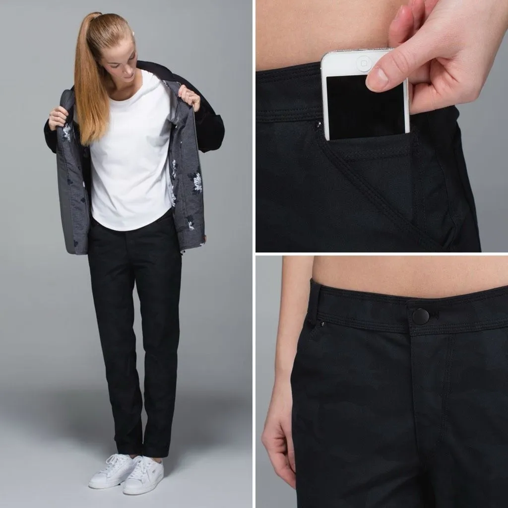 Lululemon Day Trip Boyfriend Pant in Lotus Camo Black Size 10 - Image 5