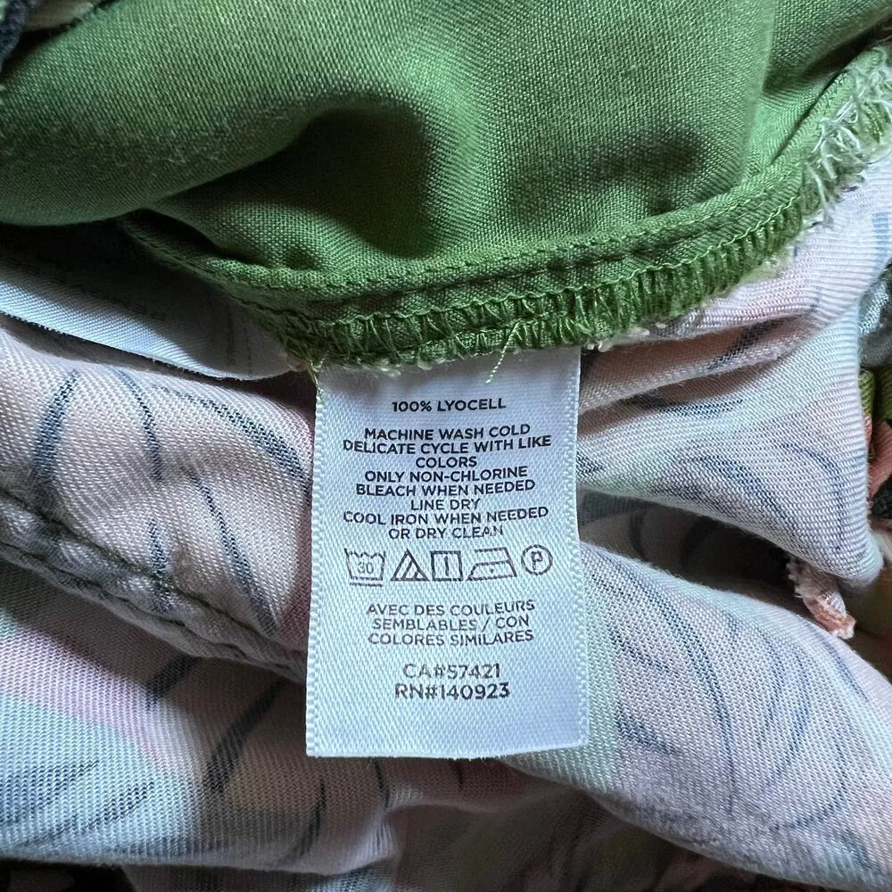 LOFT High Rise Palm Leaf Print Pleated Shorts w/ Belt Size X-Small Colorful - Image 8