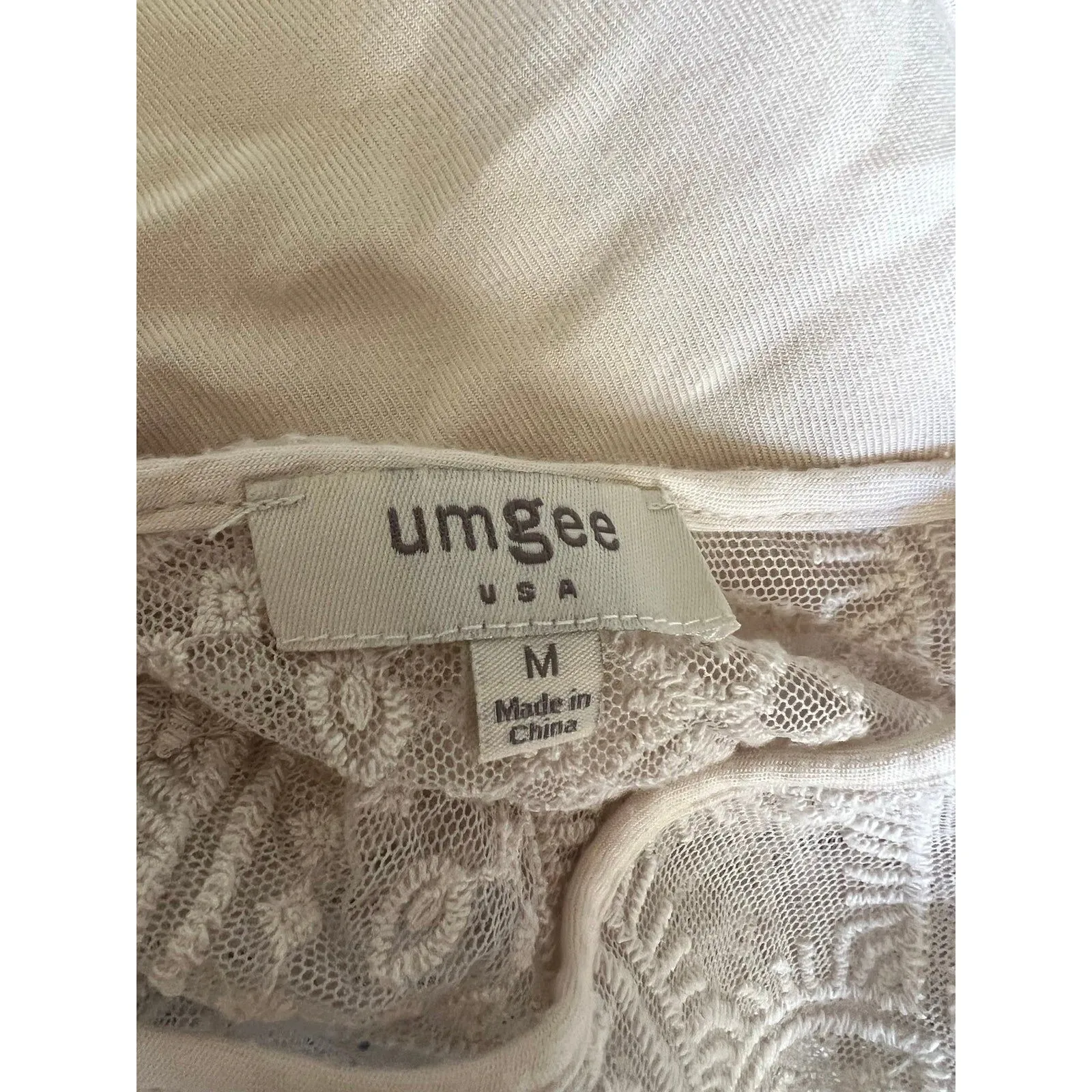 Umgee tunic sheer lace size‎ M cream - Image 3