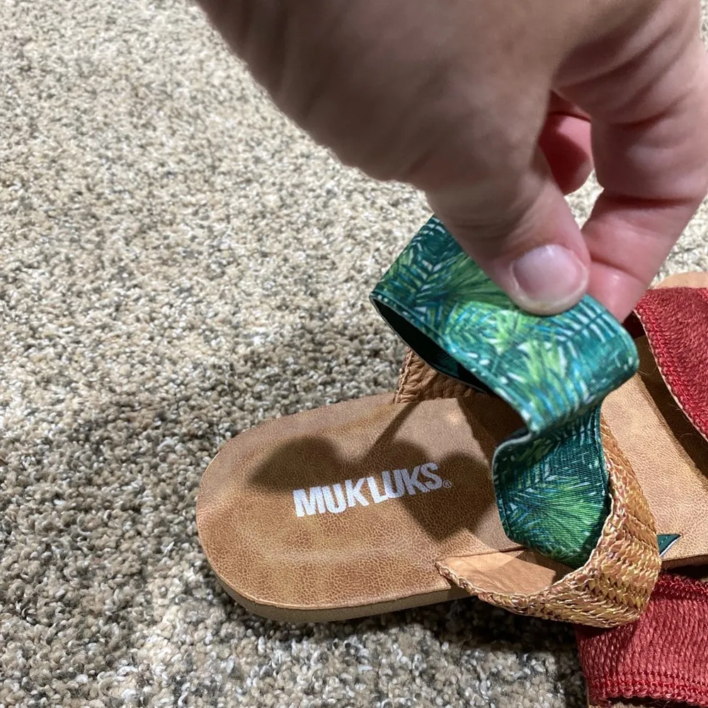 Women’s Mukluks size 7 Green - Image 5