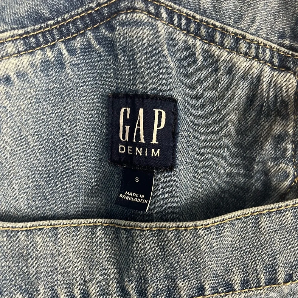 Gap Denim overalls wide leg light indigo cargo style size small - Image 5