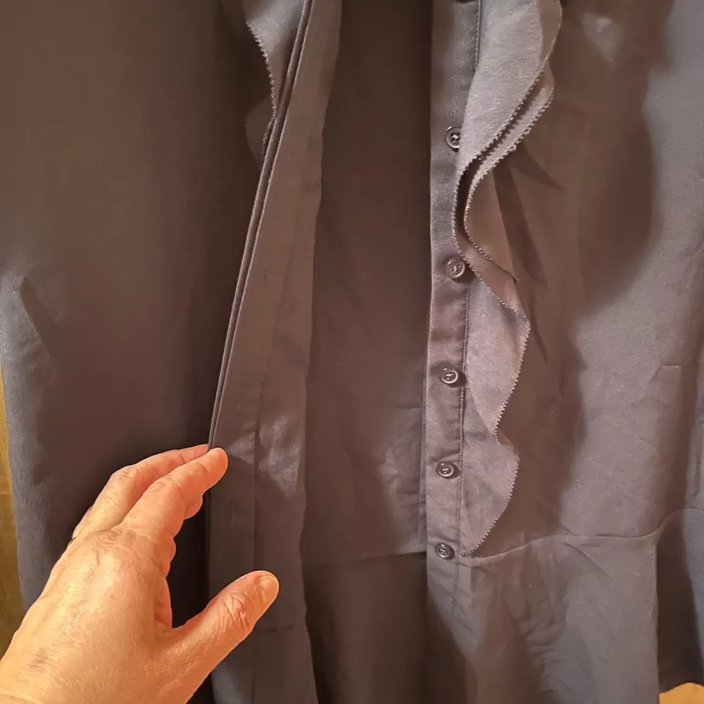 Jane Ruffled Crepe de Chine Shirtdress in Navy - Image 7