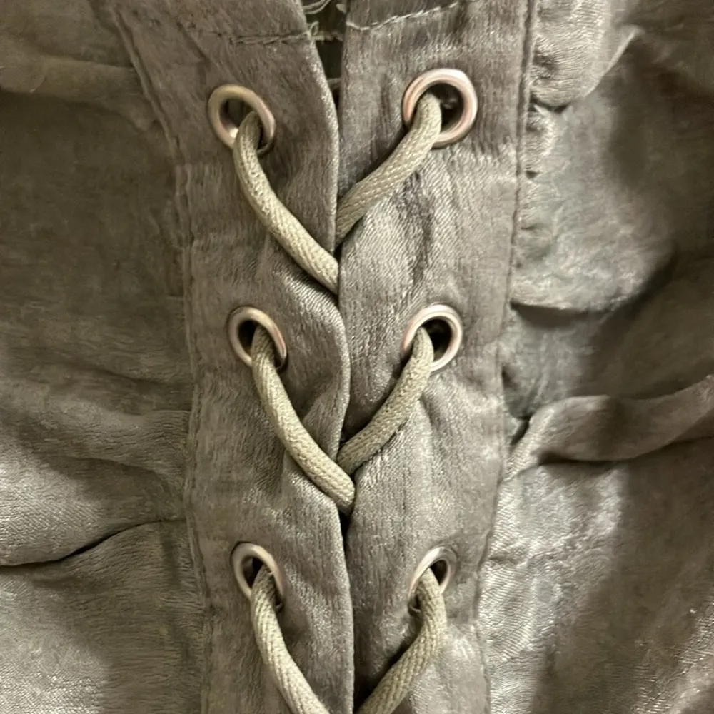 Going Out Top - Image 6