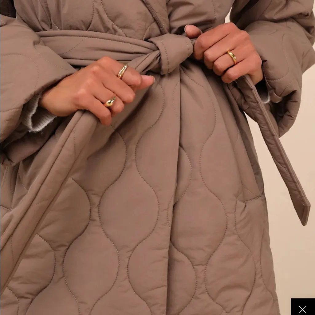 NWT Enviable Forecast Brown Quilted Coat - Image 4