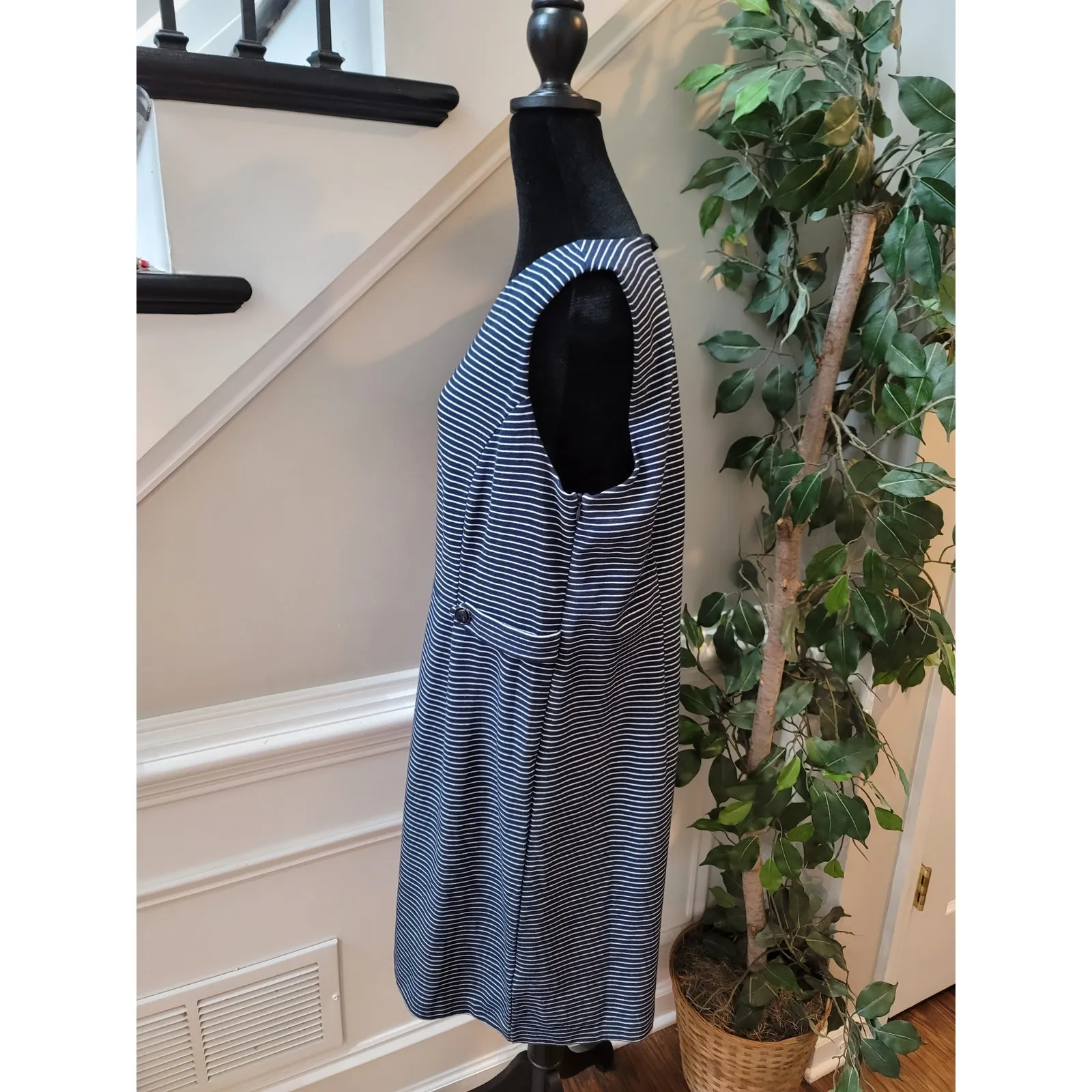 Tommy Hilfiger Dress Women Size XL Navy Blue Striped Sleeveless Casual Summer - Image 5