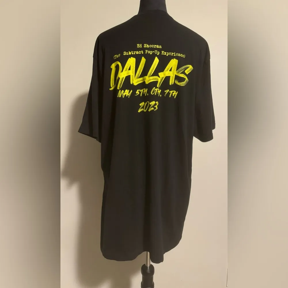 EUC Ed Sheeran Black & Yellow The Subtract Pop Up Experience Graphic Tee size XL - Image 3