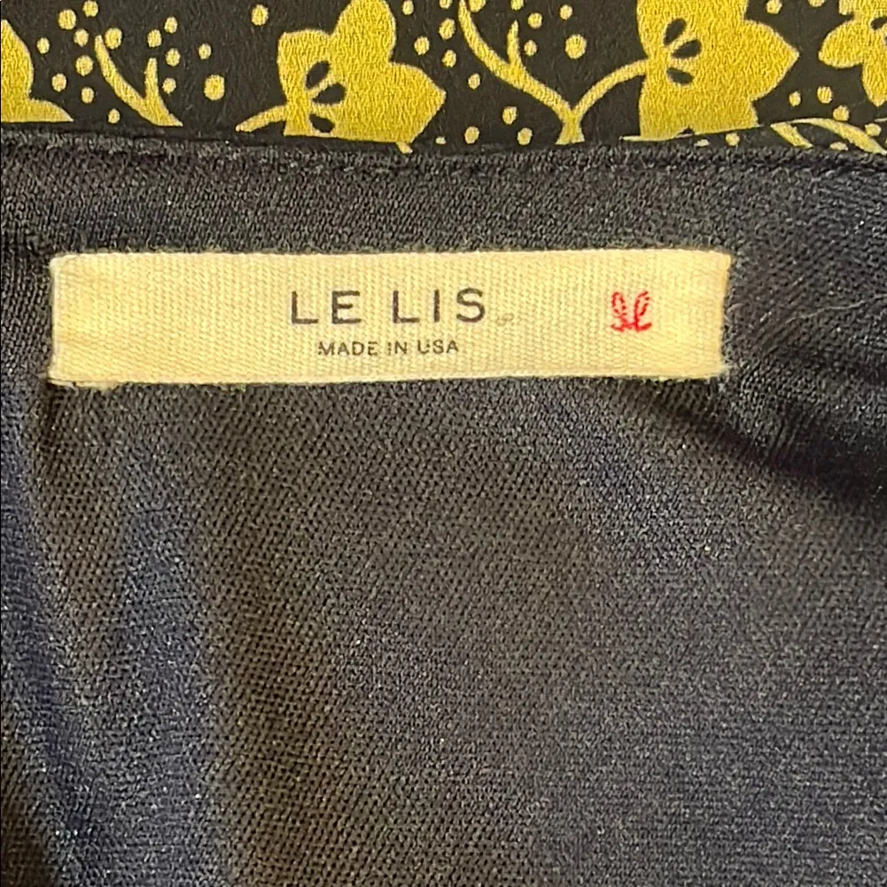 Le Lis Yellow and Blue Knee-Length Dress with Long Bell Sleeves Size Small - Image 8