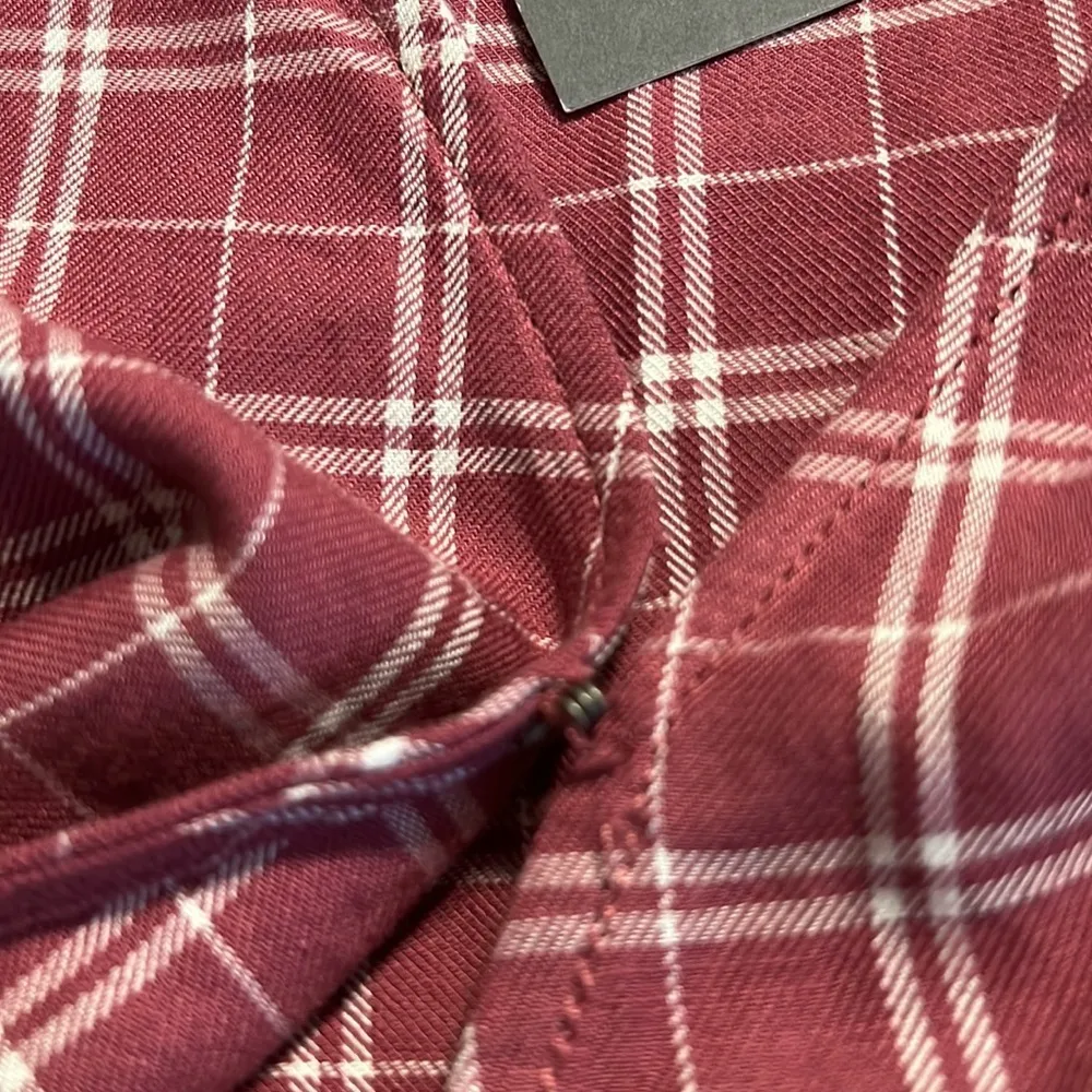 Abercrombie & Fitch medium v neck long sleeve wrap top button closure tie sides - Image 12