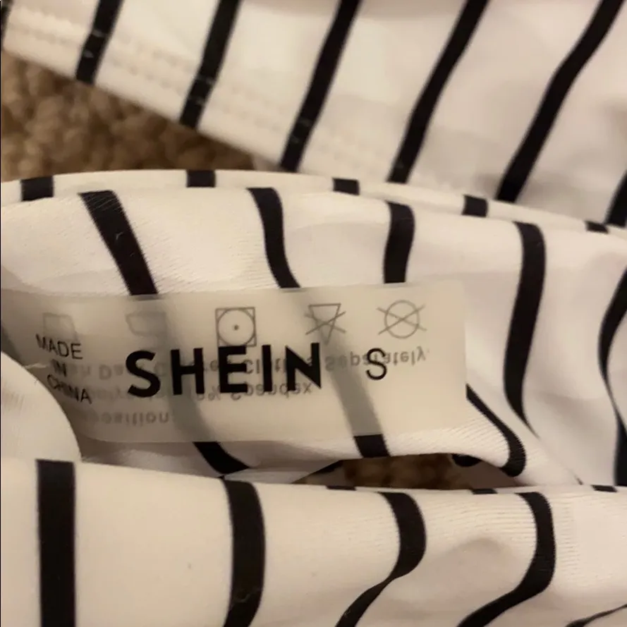 NWOT SHEIN striped bikini - Image 7
