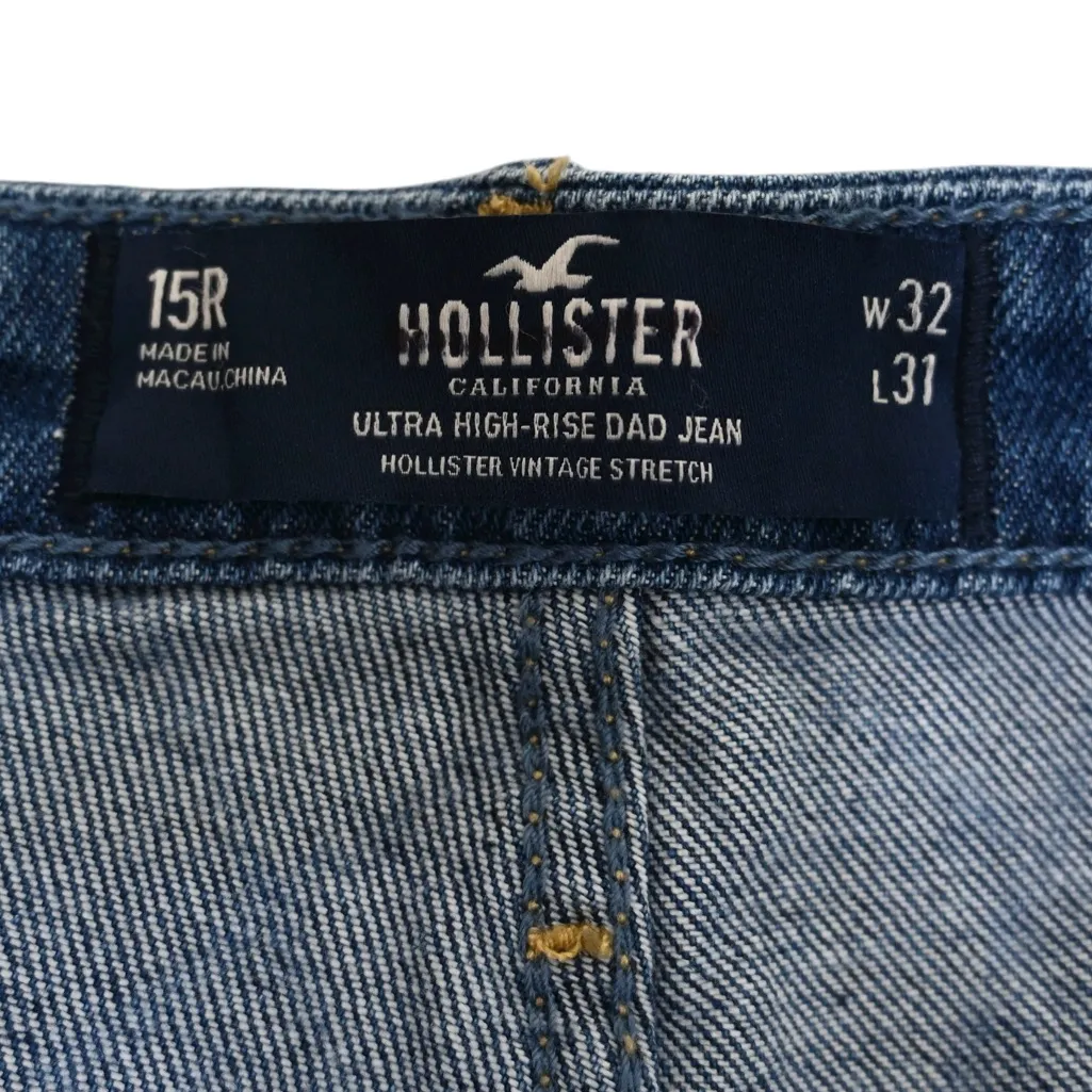 Hollister Women's 15 Ultra High-Rise Dad Jean - Image 8