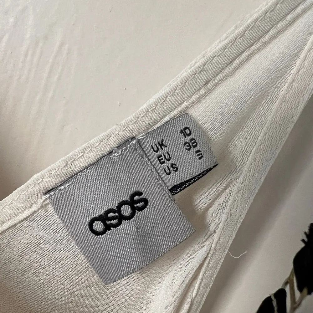 ASOS Cream Sheer Flowy Tank with Adjustable Straps Size 6 - Image 7