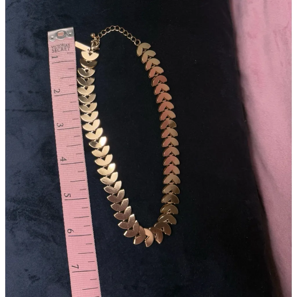 Topshop Gold Tone Leaf Link Chain Choker Necklace Adjustable Costume Jewelry - Image 5