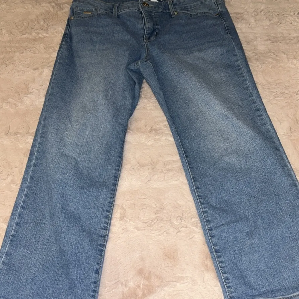 Nine West Jeans size 8 Christi Capri - Image 2